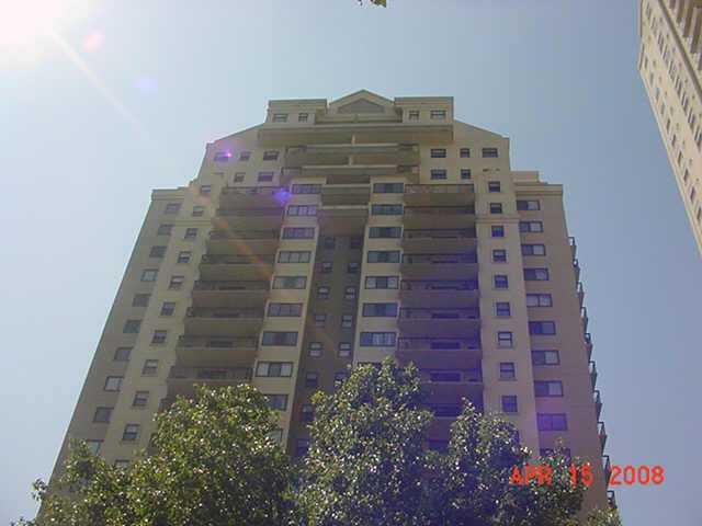 Park Towers - Residential