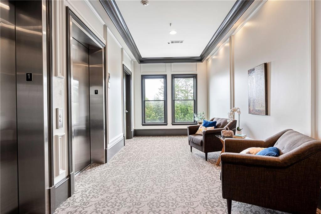 360 Chambers Street 151