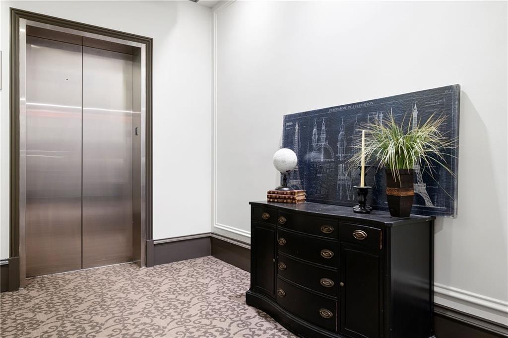 360 Chambers Street 151