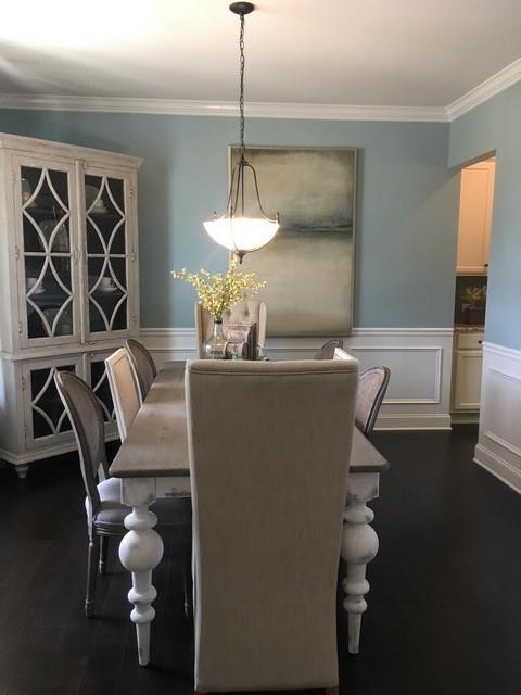 7945 Bristol Valley Drive