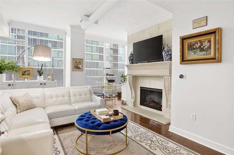 923 Peachtree Street NE 826 Atlanta GA 30309