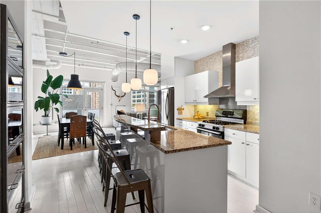 805 Peachtree Street NE 619