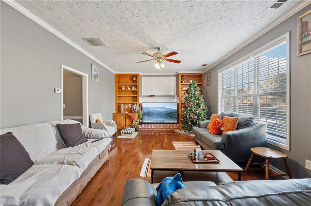 2655 Lake Commons Court