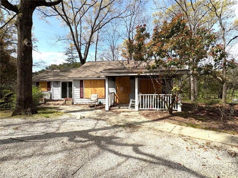 Homes For Sale - 1519 New Hope Road<br/> Lawrenceville, GA 30045