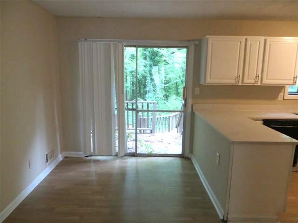 5786 Deerfield Trail