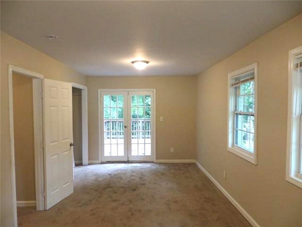 5786 Deerfield Trail