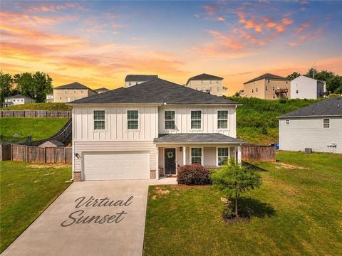 Homes For Sale - 909 River Crossing<br/> Jefferson, GA 30549