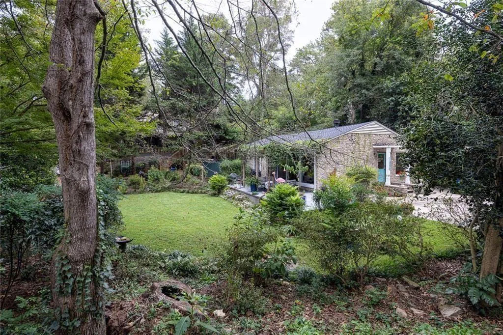 Pine Lake, Georgia 30072, United States, 3 Bedrooms Bedrooms, ,2 BathroomsBathrooms,Residential,Active,221690