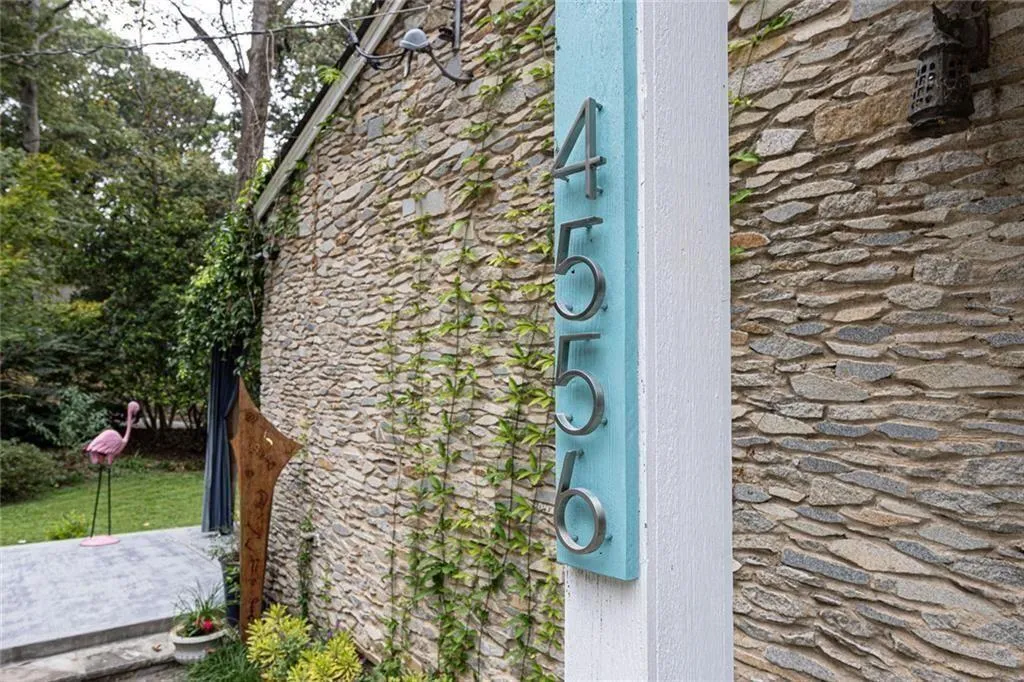 Pine Lake, Georgia 30072, United States, 3 Bedrooms Bedrooms, ,2 BathroomsBathrooms,Residential,Active,221690