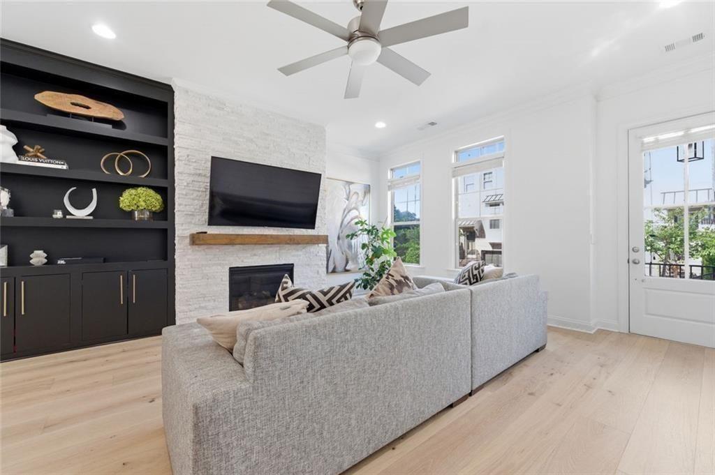 3554 Parkside Way