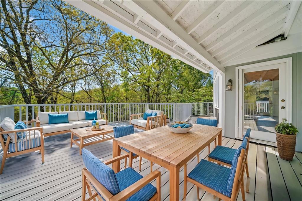 6109 White Oak Drive, Flowery Branch, Georgia image 15