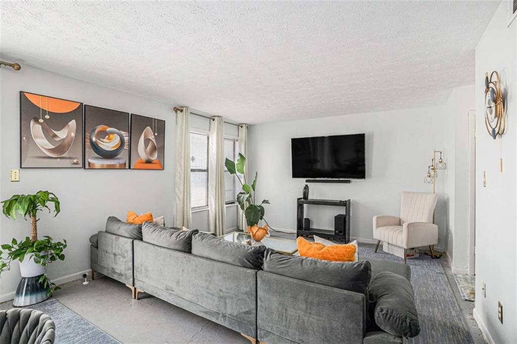 254 Country Club Drive