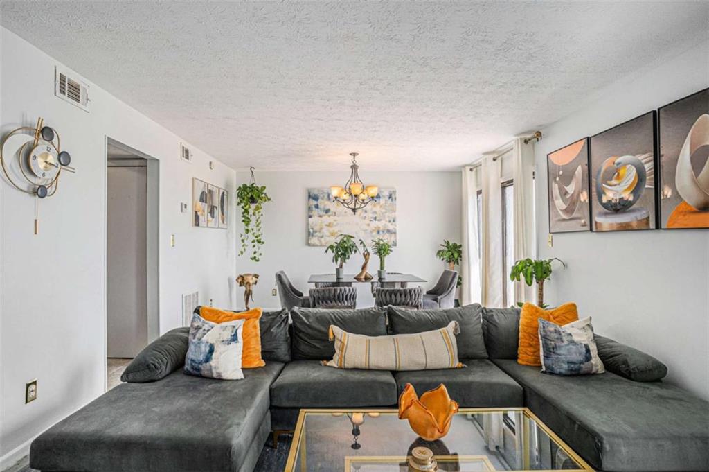 254 Country Club Drive