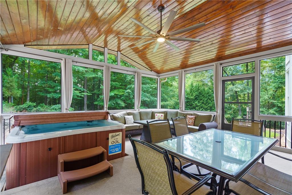 2635 Etienne Lane