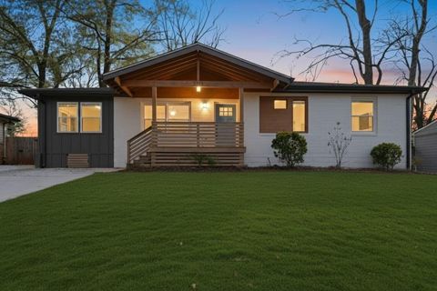 Photo of 3235 Bluebird Lane, Decatur, GA 30032 (MLS # 7692050)