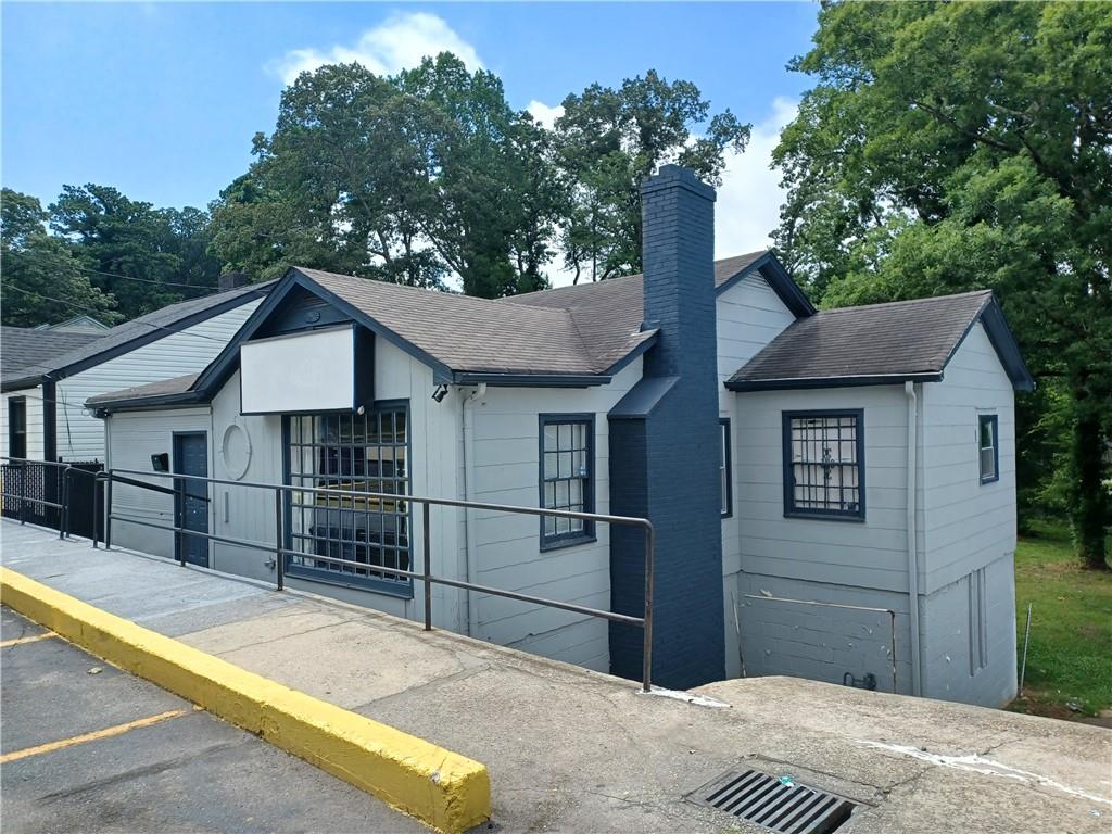 Discover an exceptional opportunity to acquire a free-standing building located in a highly coveted area, currently leased for optimal convenience. This strategically positioned property is perfect for establishing a vibrant convenience store that offers lottery and gaming machines, or even a trendy smoke shop. Alternatively, envision transforming it into a bustling clinic, a charming pet store, or a professional office building. With its prime visibility and accessibility, this property is a blank canvas ready to bring your entrepreneurial vision to life.
Boasting ample parking spaces and excellent road frontage, this location is designed for high visibility and easy access, ensuring a steady flow of potential customers. The building has recently undergone a complete renovation, presenting a fresh and inviting atmosphere.
Notably, there are no closest distance other convenience stores or smoke shops in the immediate vicinity, providing a unique advantage for capturing the local market. This property promises great potential for business growth and success! Bring your offers.