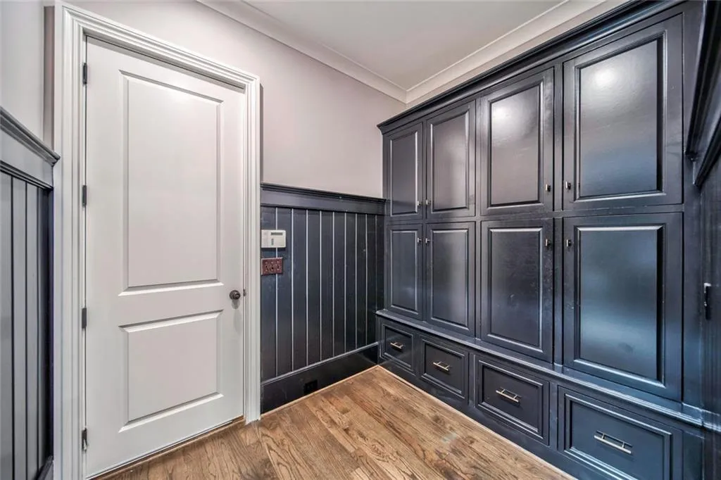 Marietta, Georgia 30064, United States, 7 Bedrooms Bedrooms, ,7 BathroomsBathrooms,Residential,Coming Soon,213411