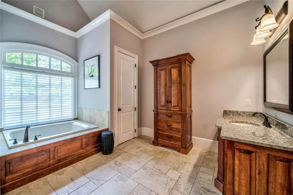 Marietta, Georgia 30064, United States, 7 Bedrooms Bedrooms, ,7 BathroomsBathrooms,Residential,Coming Soon,213411