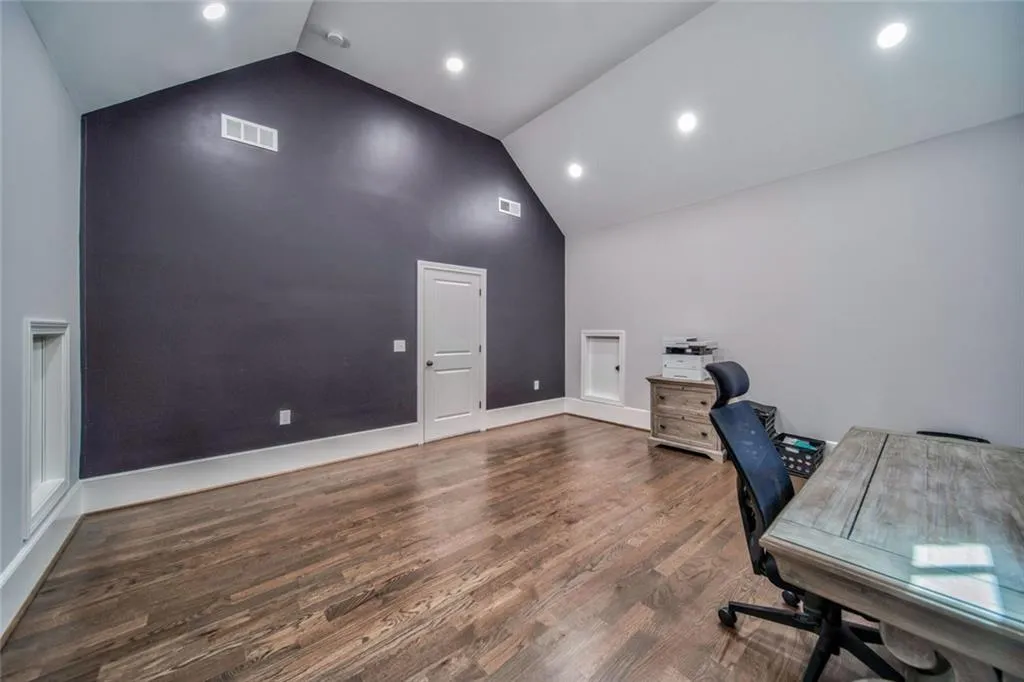 Marietta, Georgia 30064, United States, 7 Bedrooms Bedrooms, ,7 BathroomsBathrooms,Residential,Coming Soon,213411