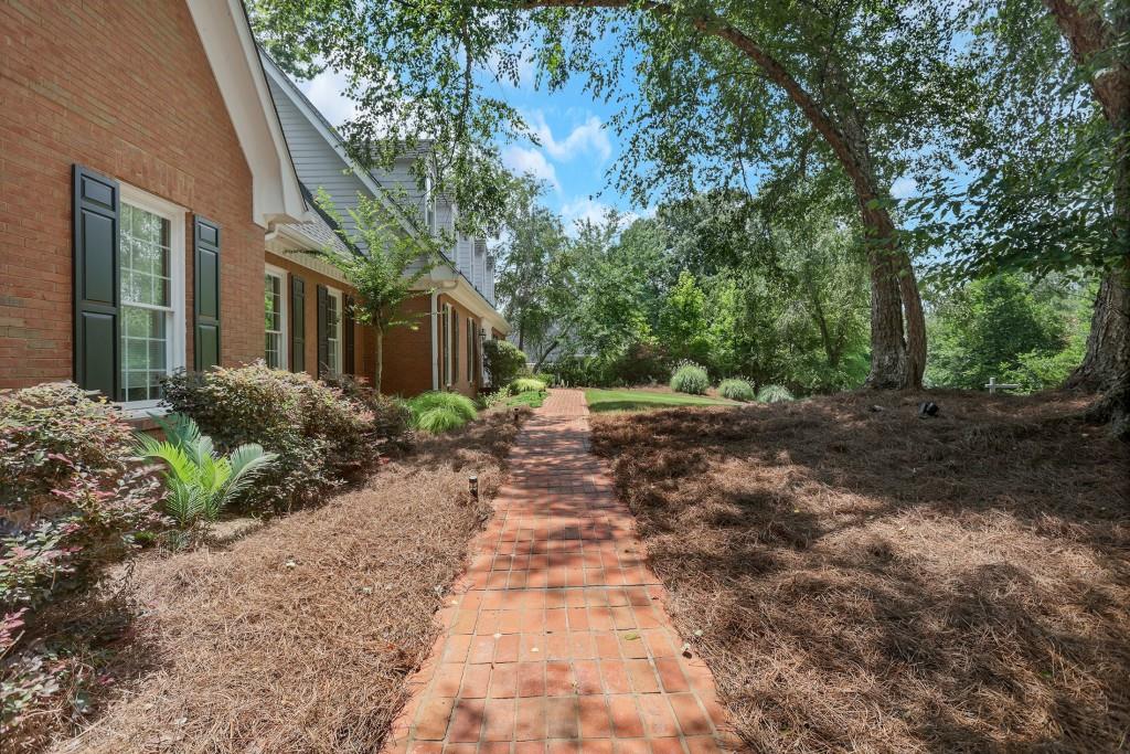 8705 River Bluff Lane, Roswell, GA, 30076 8705 River Bluff Lane
