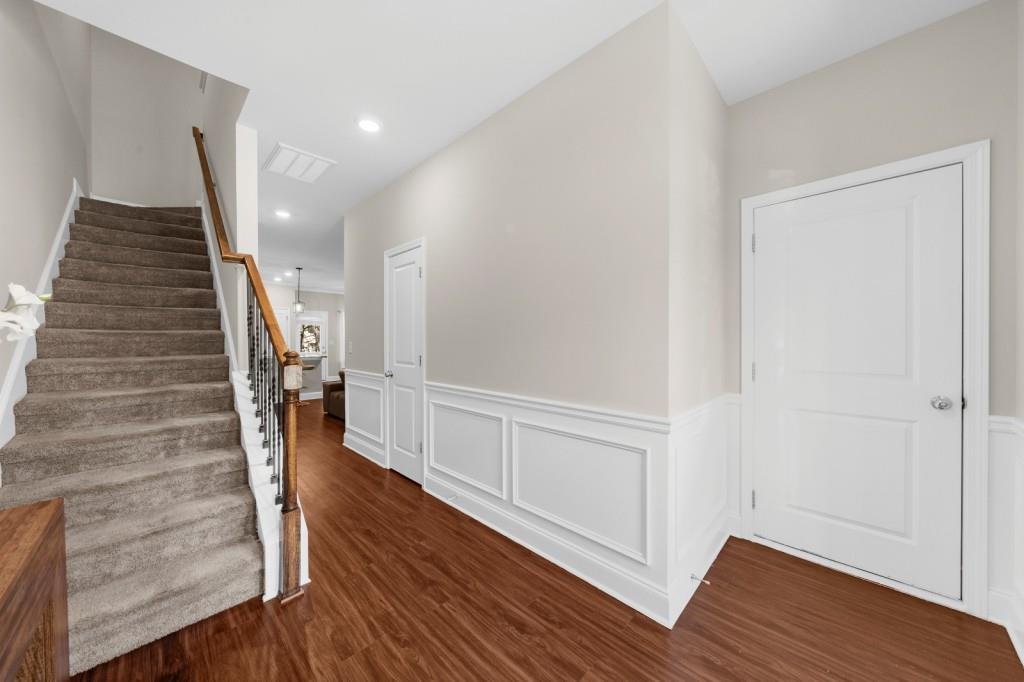 2561 Castellan Drive