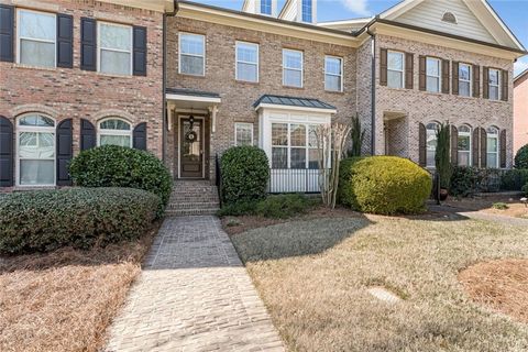 Townhouse For Sale - 10705 Arlington Point<br/> Johns Creek, GA 30022
