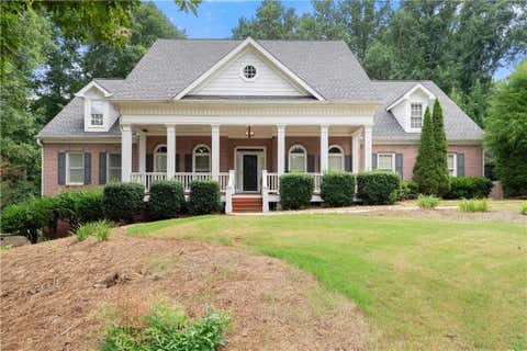 Homes For Sale - 5022 Oak Farm Way Way<br/> Flowery Branch, GA 30542