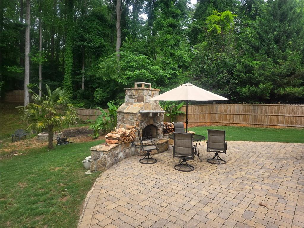 5022 Oak Farm Way