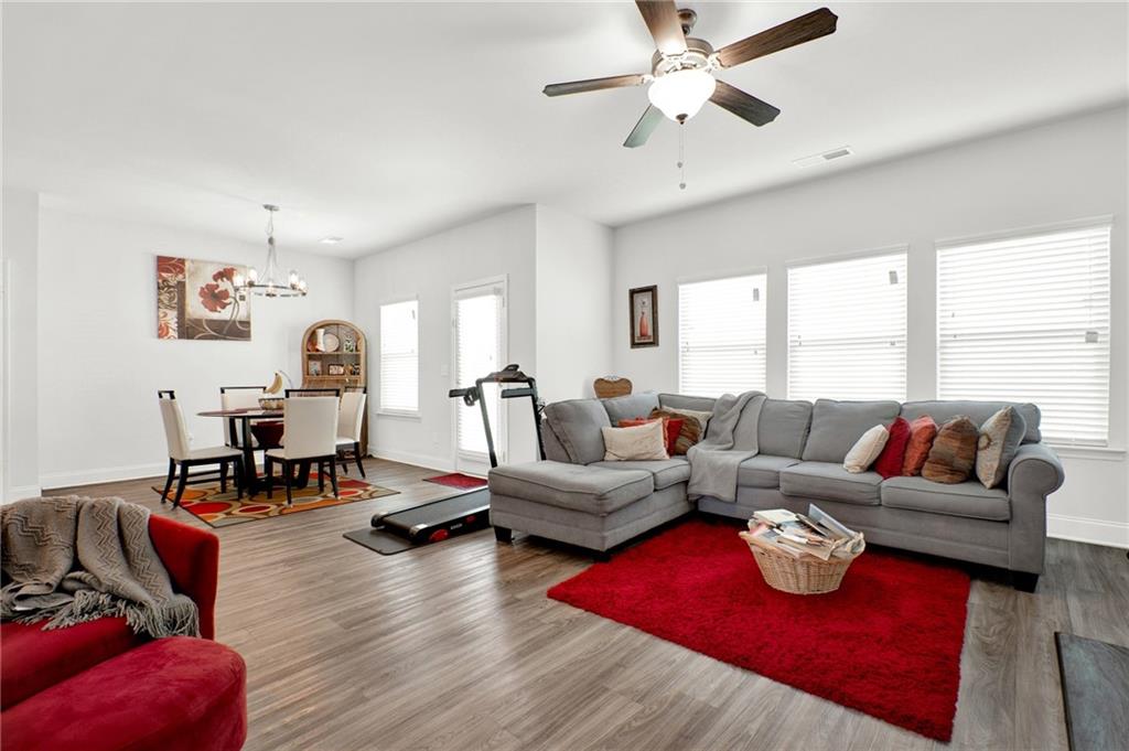 18 Castlemoor Loop, Adairsville, Georgia image 12