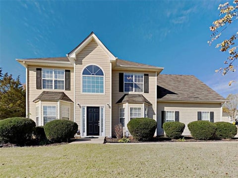 Homes For Sale - 160 Long Drive<br/> Covington, GA 30016