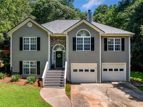 9170 LAKESIDE Way Gainesville GA 30506