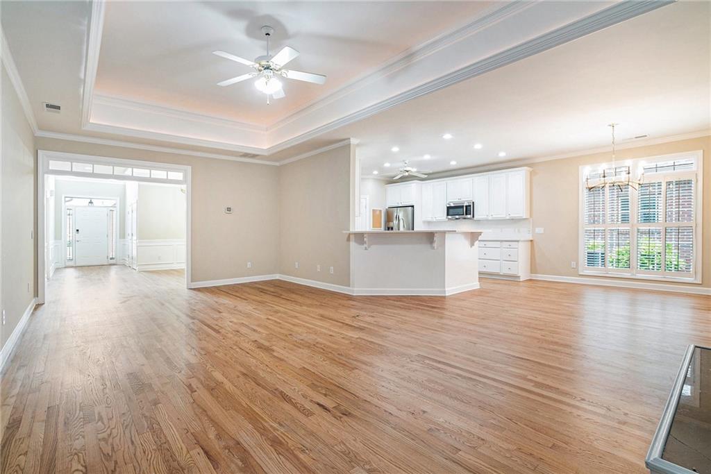 2050 Woodberry Run Drive, Snellville, Georgia image 8