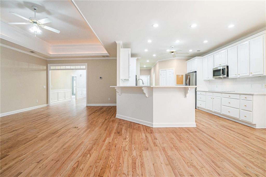 2050 Woodberry Run Drive, Snellville, Georgia image 9