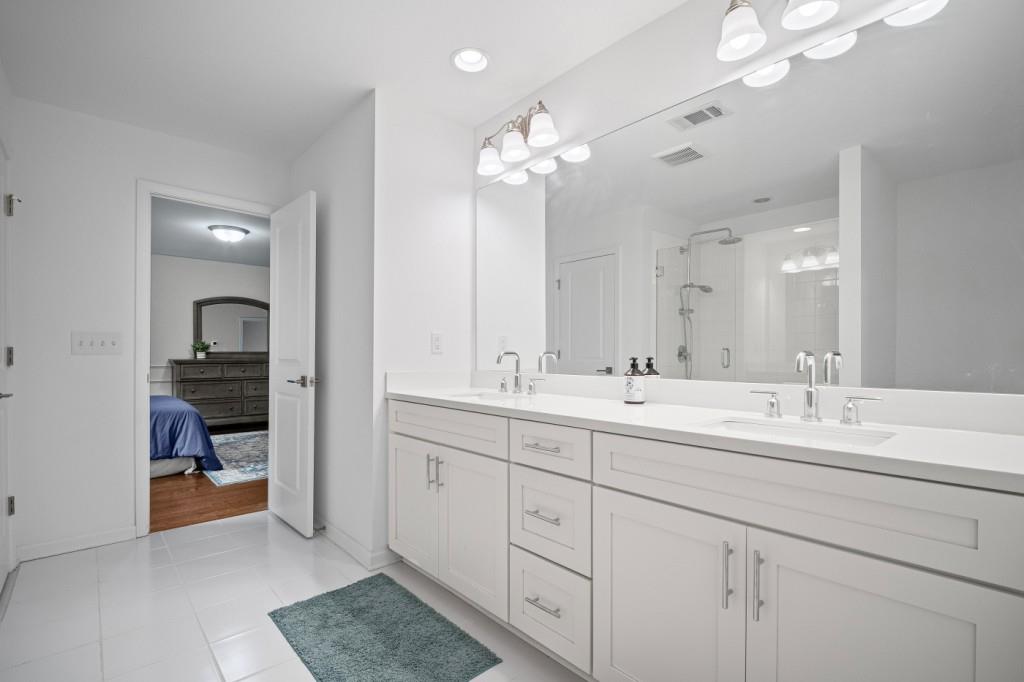 Riverside - Residential