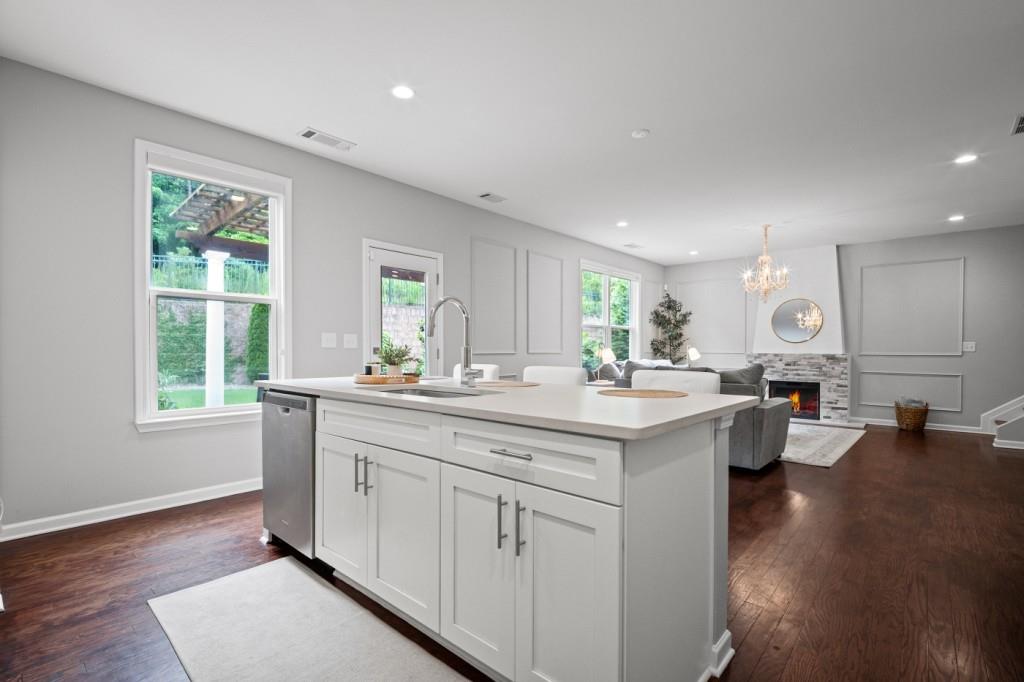 Riverside - Residential