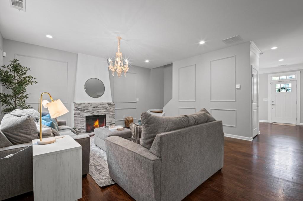 Riverside - Residential