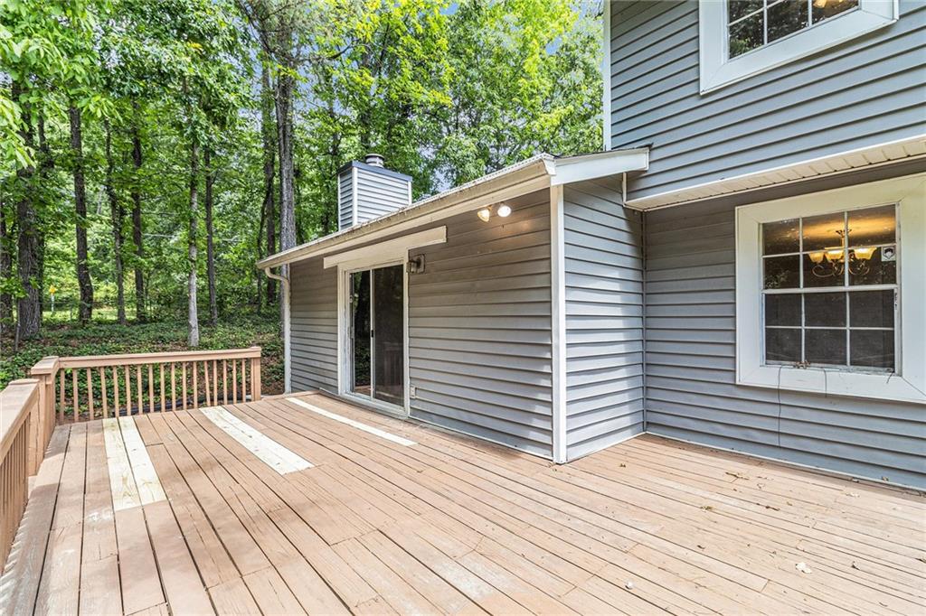 1023 Chartley Drive, Lilburn, Georgia image 23