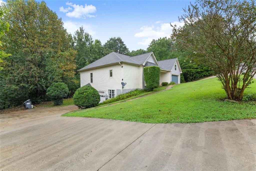 221 Grand View Drive