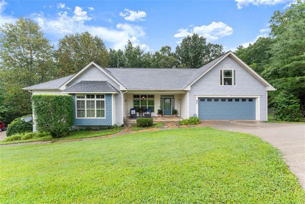 221 Grand View Drive