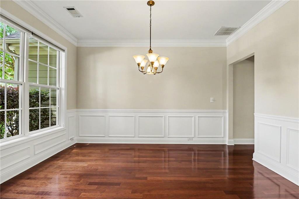 1570 Dawn Valley Trail