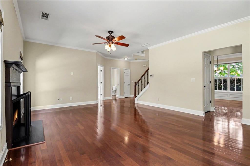 1570 Dawn Valley Trail