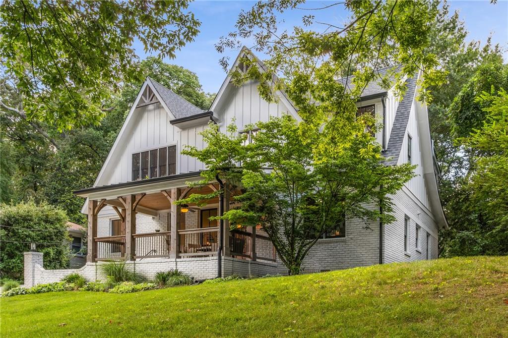 1273 Bernadette Lane NE