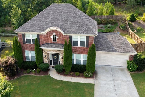 Homes For Sale - 1935 Bromwick Court<br/> Cumming, GA 30040
