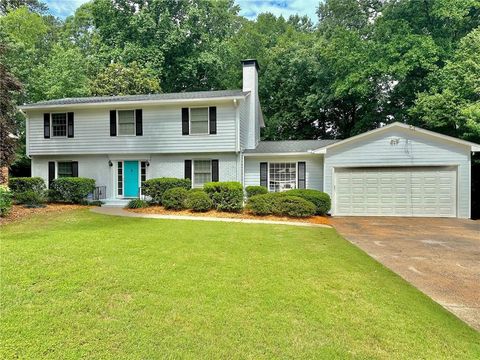 6542 Cherry Tree Lane Atlanta GA 30328