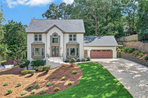 Homes For Sale - 760 Bedford Oaks Drive<br/> Marietta, GA 30068