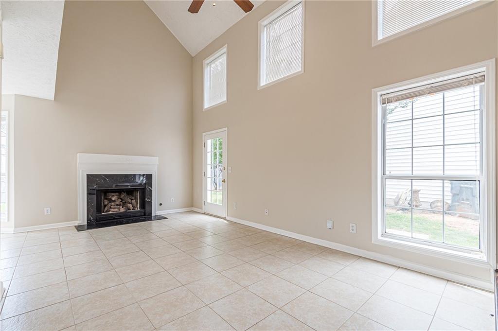 Avensong - Residential Lease