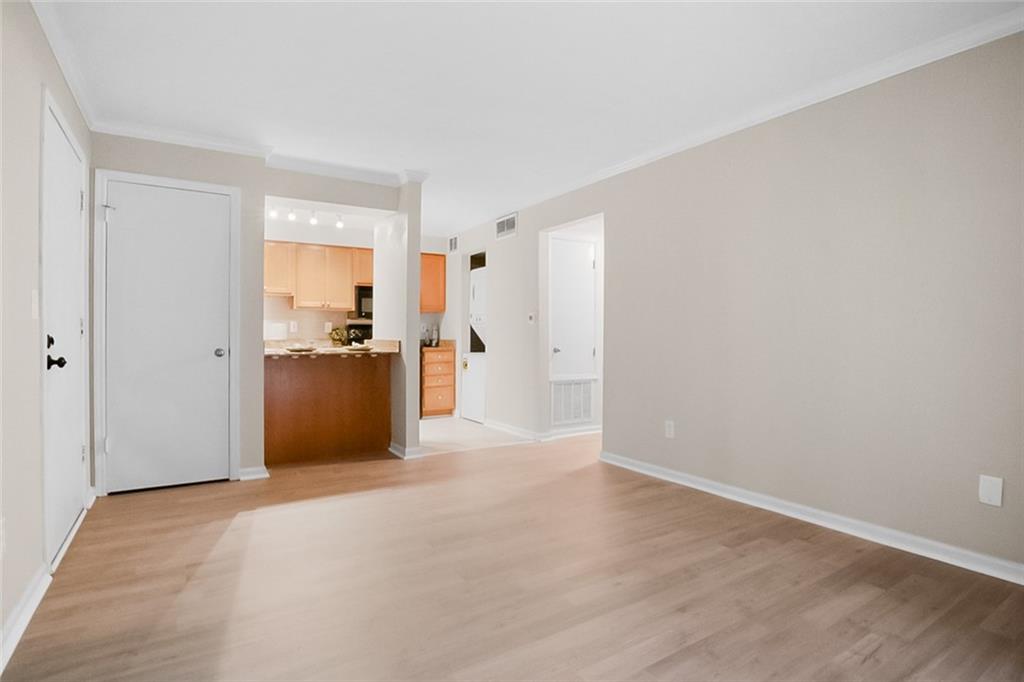3160 Seven Pines Unit 105 Court