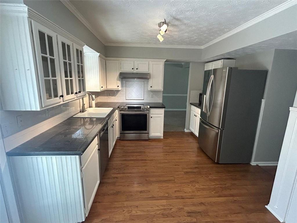 Evergreen Trace - Residential Lease