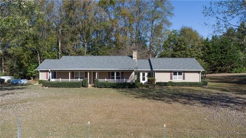 Photo of 4920 Mccoy Circle, Cumming, GA 30040 (MLS # 7751109)