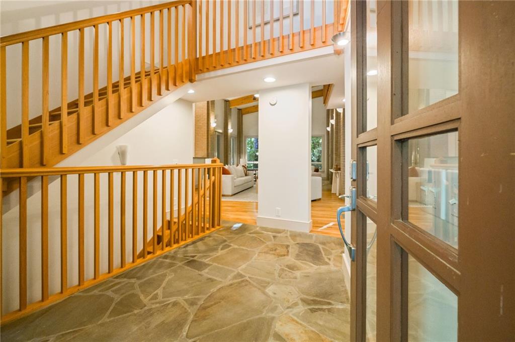 126 Nickajack Road SE